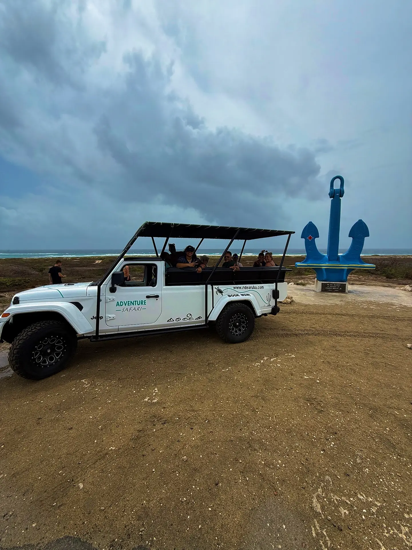 Safari Jeep AM Tour – Caves & Natural Pool in Aruba